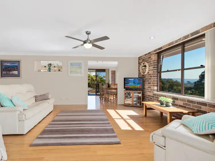 9 Rickard Street, Bateau Bay NSW 2261