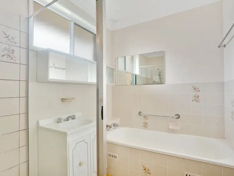 Second view of Homely house listing, 1/76 Dalnott Road, Gorokan NSW 2263