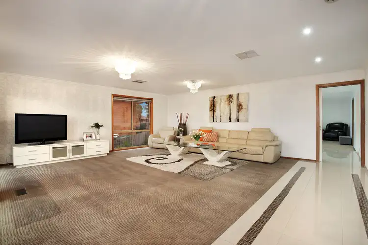 Fourth view of Homely house listing, 11 Evonne Court, Endeavour Hills VIC 3802