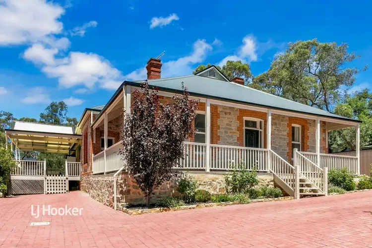8 Eurilpa Street, Eden Hills SA 5050