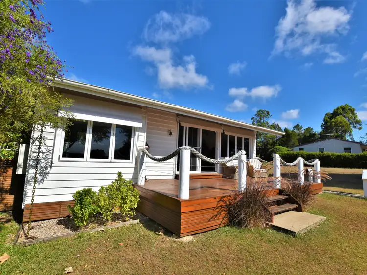 8 Beth Street, Russell Island QLD 4184