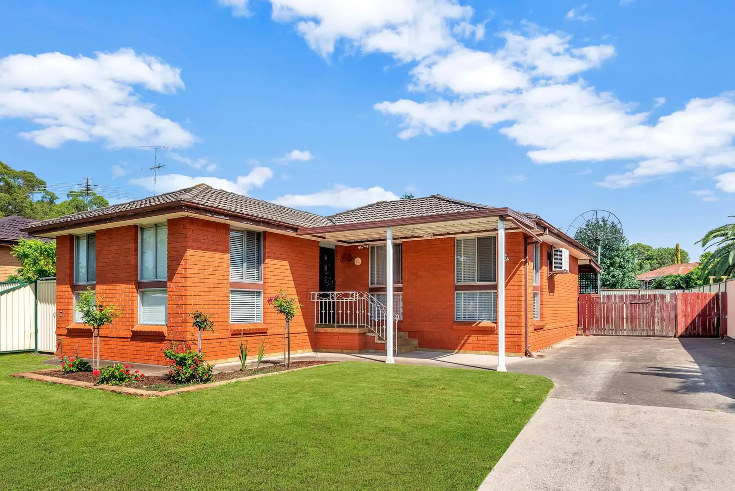 Main view of Homely house listing, 10 Dickens Road, Wetherill Park NSW 2164