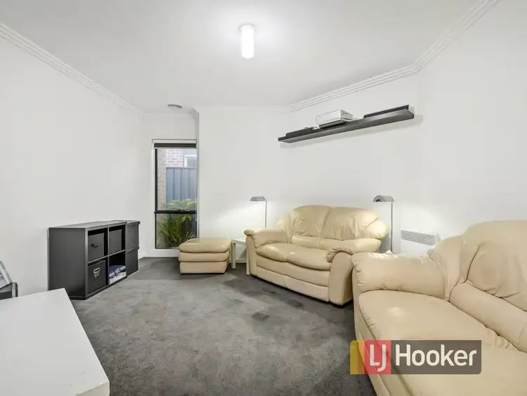 Fifth view of Homely house listing, 19 Calabrese Circuit, Clyde North VIC 3978