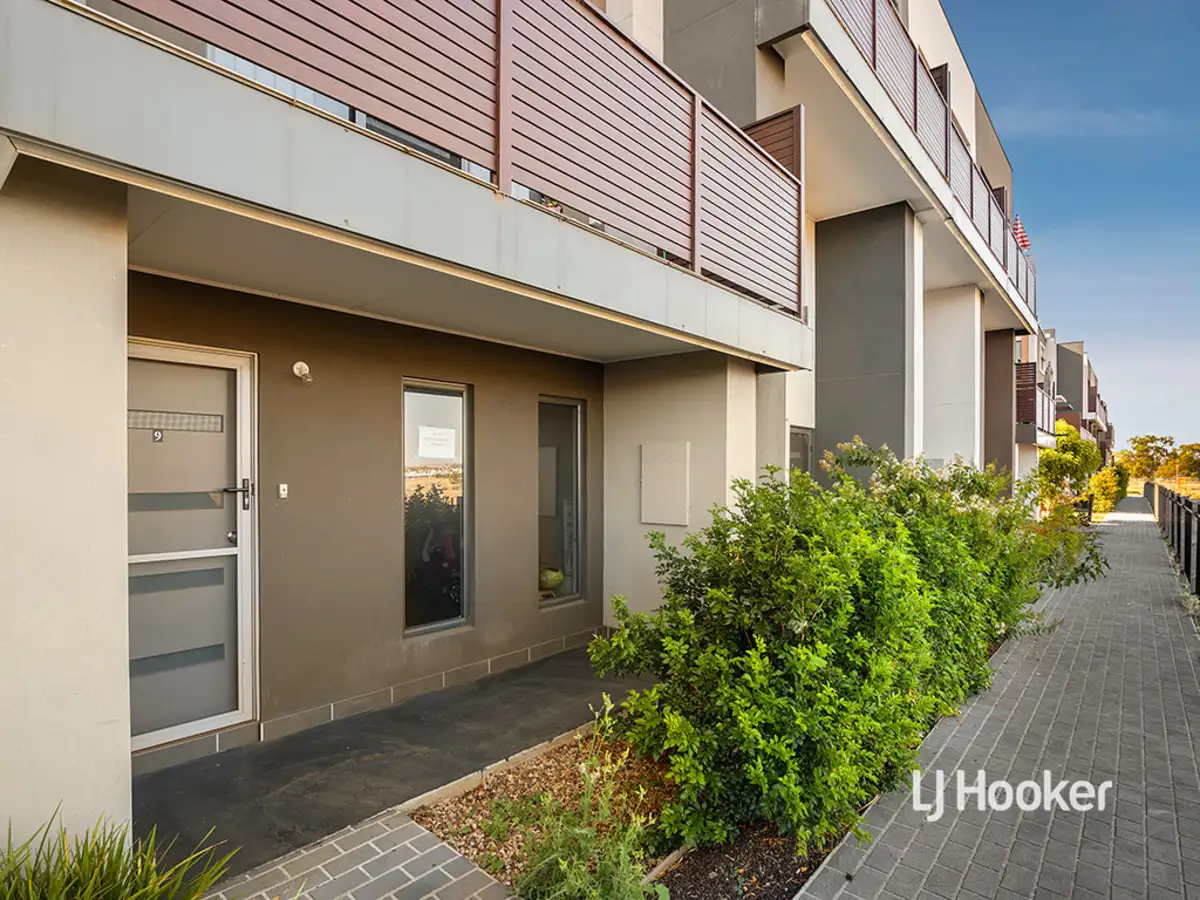 Main view of Homely house listing, 9 Swagman Walk, Wollert VIC 3750