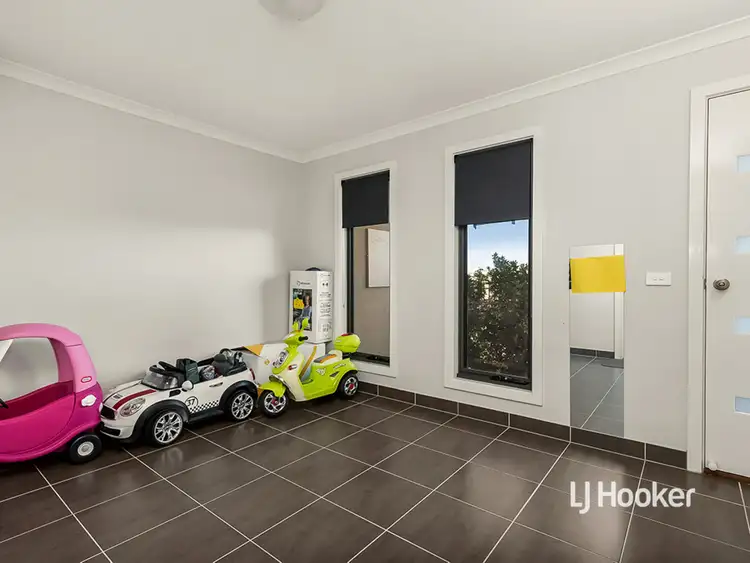 Sixth view of Homely house listing, 9 Swagman Walk, Wollert VIC 3750