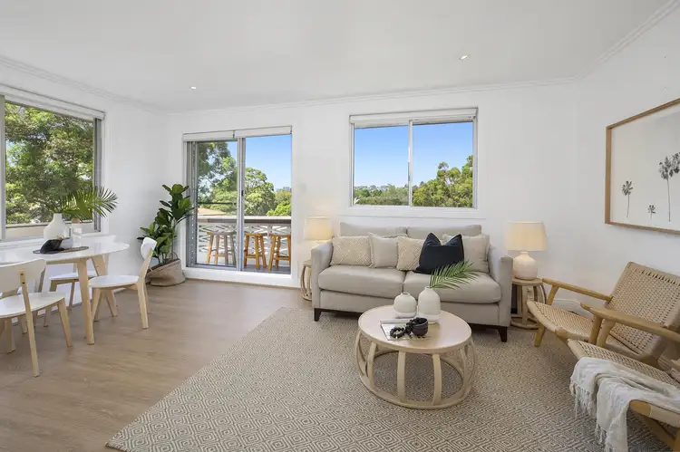 Second view of Homely apartment listing, 5/38 Wyuna Avenue, Freshwater NSW 2096