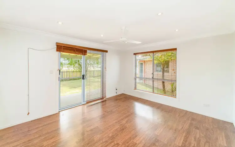 Fifth view of Homely house listing, 10 Amber Close, Townsend NSW 2463
