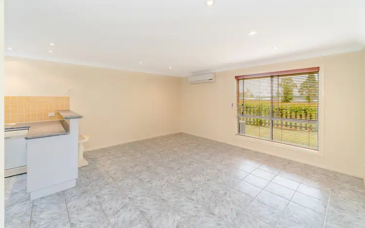 Seventh view of Homely house listing, 10 Amber Close, Townsend NSW 2463