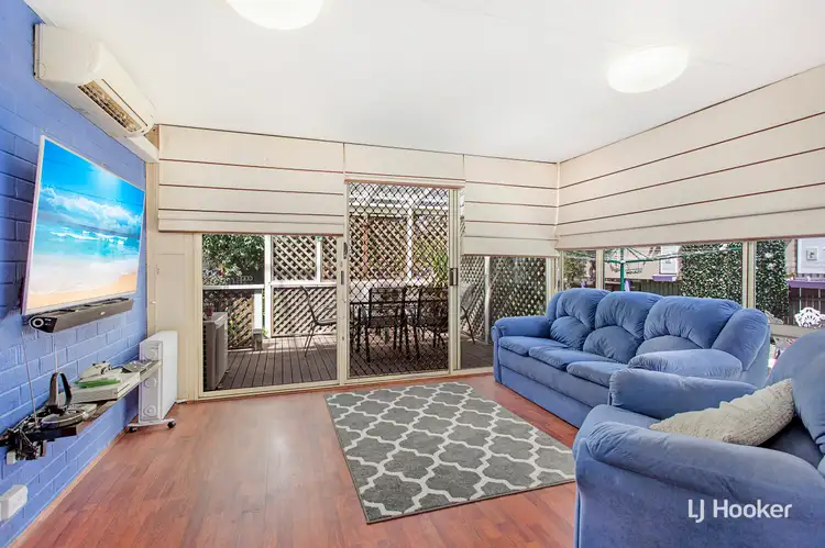 8 Bennie Street, Macgregor ACT 2615