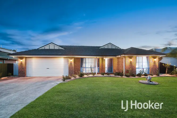 8 Mason Mews, Pakenham VIC 3810