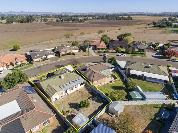 Fifth view of Homely house listing, 82 Glengarvin Drive, Oxley Vale NSW 2340