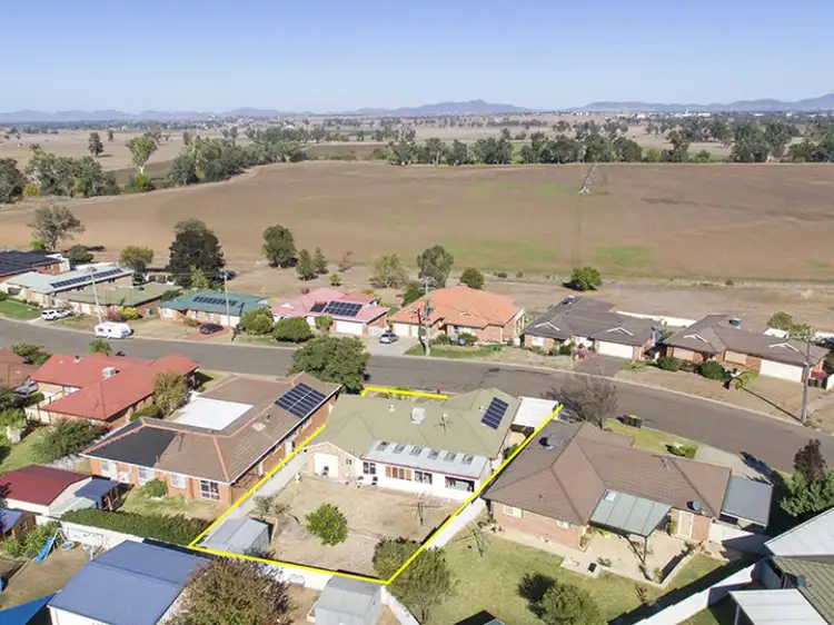 Sixth view of Homely house listing, 82 Glengarvin Drive, Oxley Vale NSW 2340
