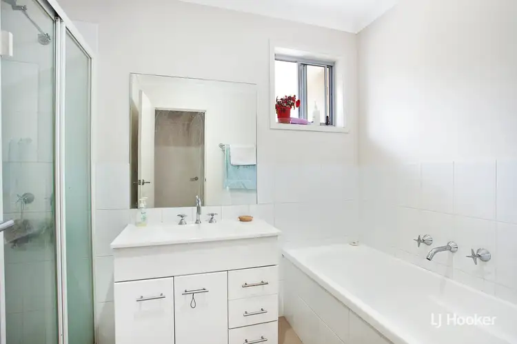 Fourth view of Homely house listing, 19 Hollows Circuit, Macgregor ACT 2615