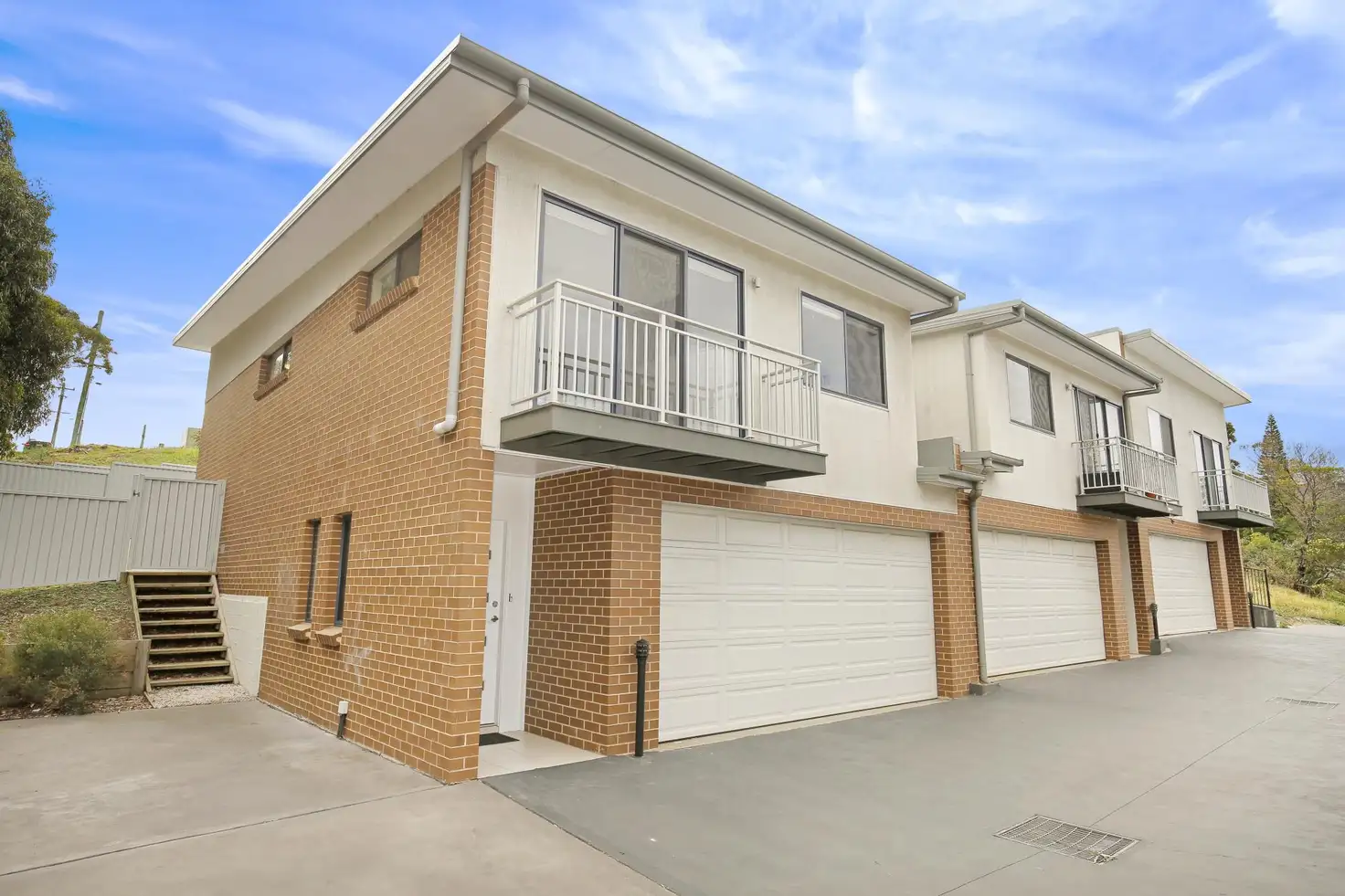 Main view of Homely townhouse listing, 5/15 Hingston Close, Lake Heights NSW 2502
