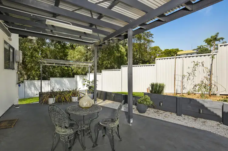 Fourth view of Homely townhouse listing, 5/15 Hingston Close, Lake Heights NSW 2502