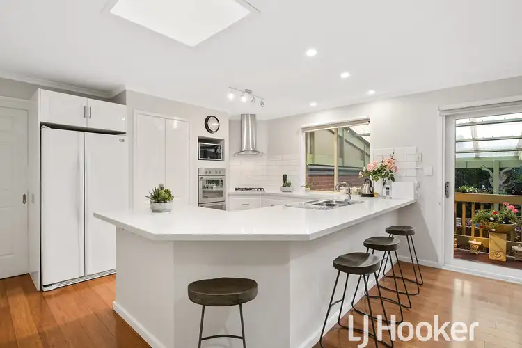 Third view of Homely house listing, 8 Villawood Place, Berwick VIC 3806