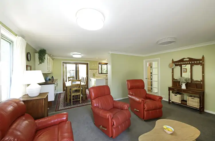 Fourth view of Homely house listing, 16 Onkaparinga Crescent, Kaleen ACT 2617