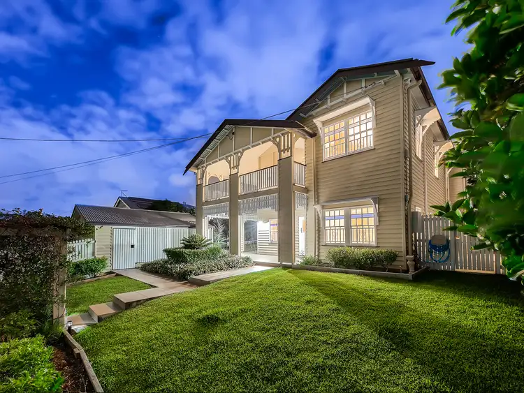 8 Daisy Street, Grange QLD 4051