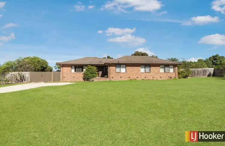 Second view of Homely house listing, 33 Raglan Street, Wallan VIC 3756