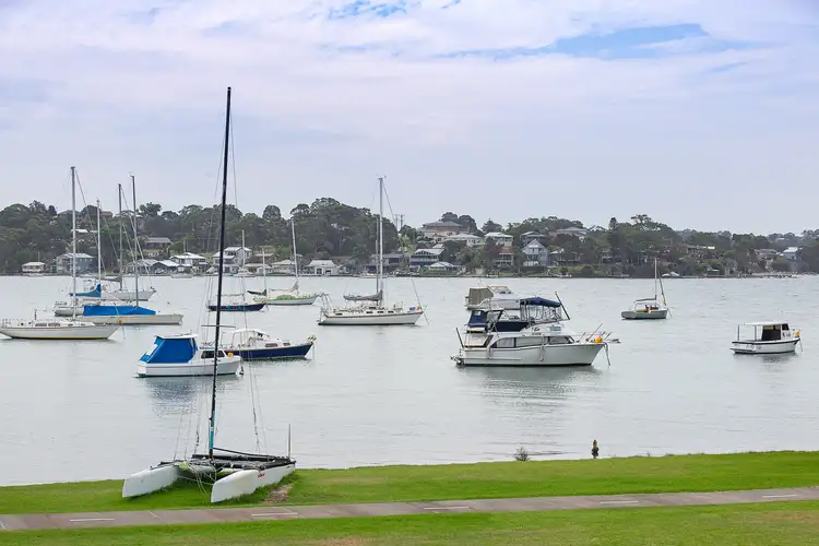 71 Dobell Drive, Wangi Wangi NSW 2267