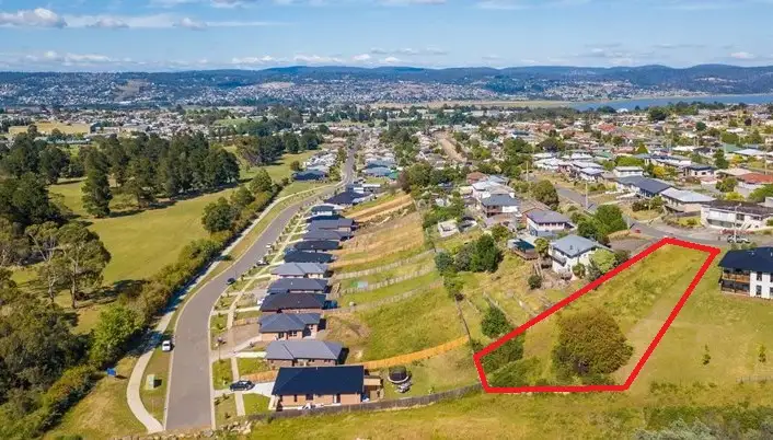 44 Crandon Crescent, Newnham TAS 7248