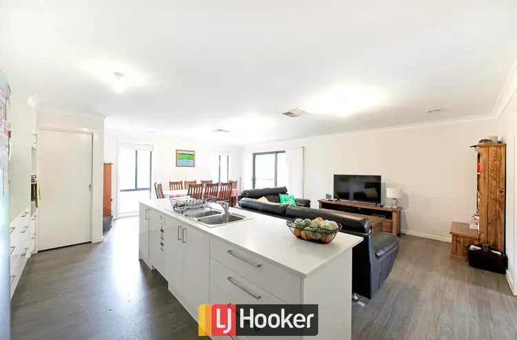 Fifth view of Homely house listing, 4 Sims Place, Kambah ACT 2902