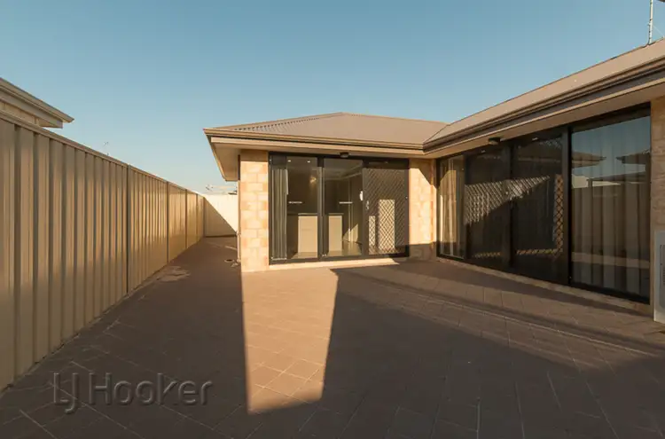 Fifth view of Homely house listing, 11 Sandy Terrace, Singleton WA 6175