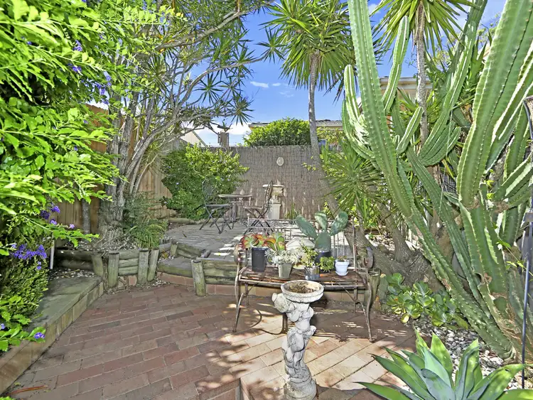 Sixth view of Homely townhouse listing, 2/236 Cresthaven Avenue, Bateau Bay NSW 2261