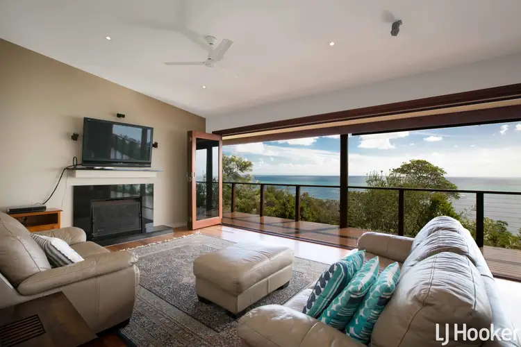 13 Trochus Place, Tangalooma QLD 4025