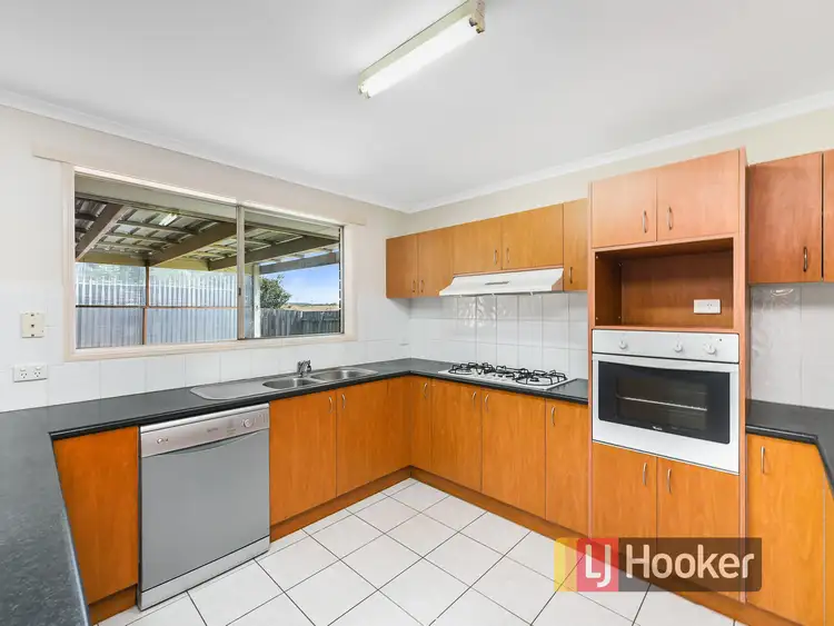 Fifth view of Homely house listing, 5 Roebourne Mews, Cranbourne East VIC 3977