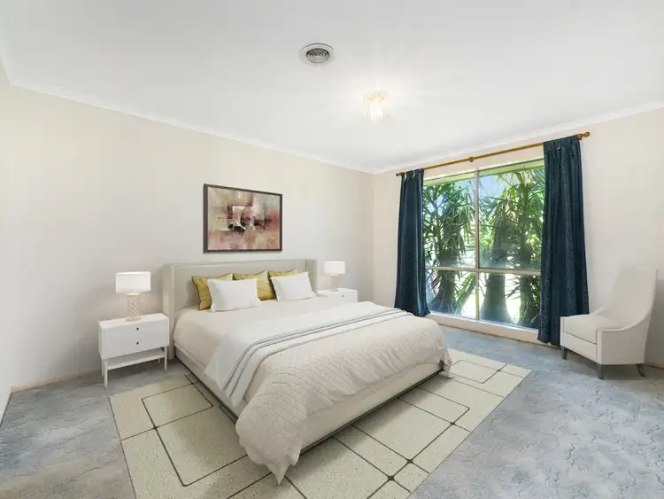 Seventh view of Homely house listing, 5 Roebourne Mews, Cranbourne East VIC 3977