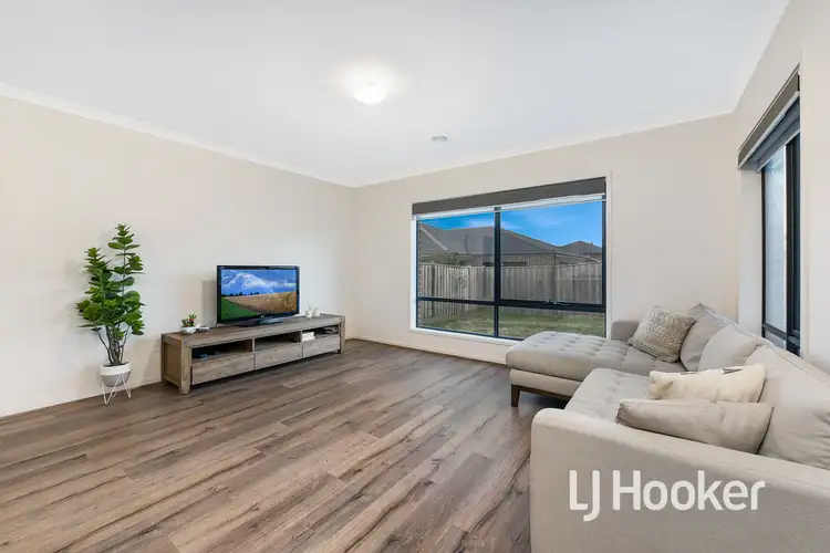 Sixth view of Homely house listing, 18 Harper Crescent, Cranbourne West VIC 3977