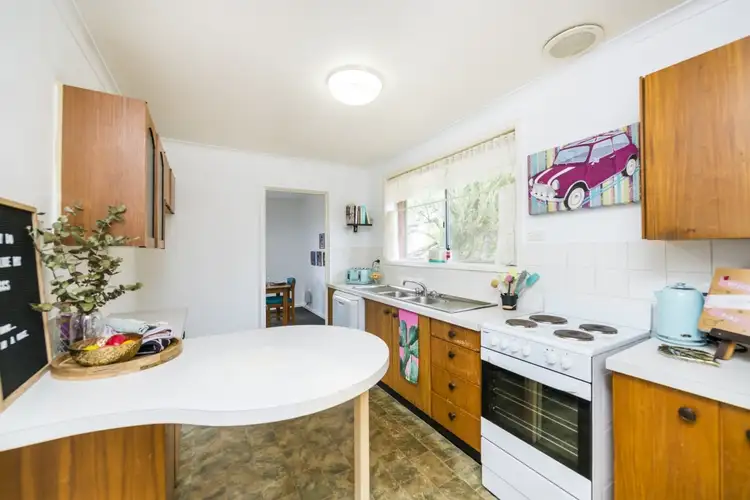 Sixth view of Homely house listing, 5 Ullamulla Crescent, Queanbeyan NSW 2620