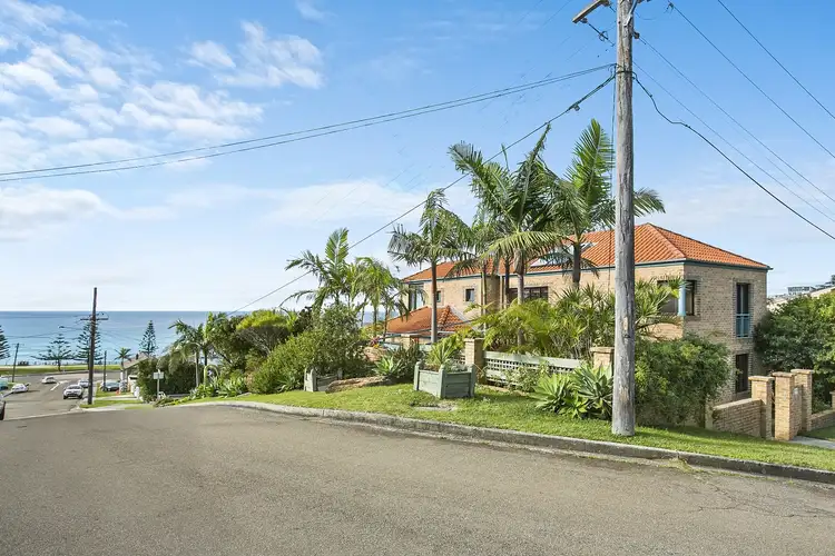 Third view of Homely house listing, 1 Tanderra Place, Curl Curl NSW 2096