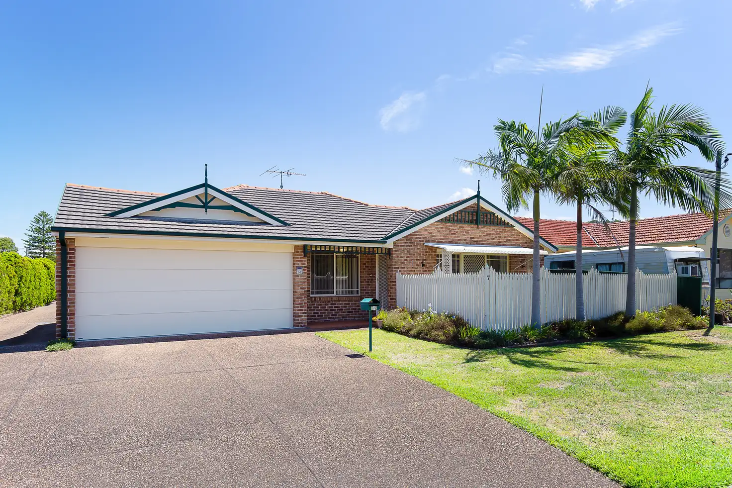 Main view of Homely villa listing, 1/7 Martin Street, Warners Bay NSW 2282