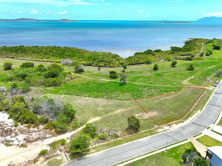 44/46 Marine Parade. Whitsunday Paradise., Bowen QLD 4805