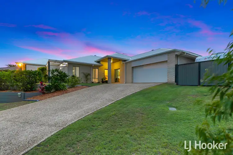 6 Irwin Place, Redland Bay QLD 4165