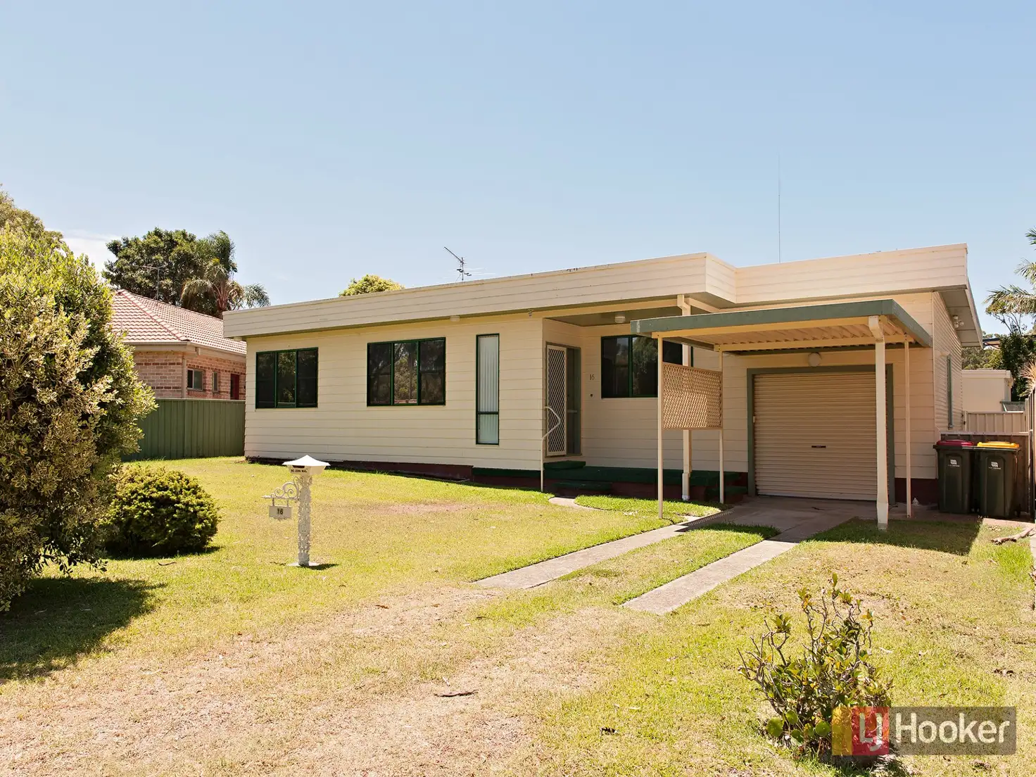 Main view of Homely house listing, 16 Kent Gardens, Soldiers Point NSW 2317