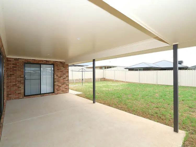 Fourth view of Homely house listing, 4 Ellerslie Street, Gobbagombalin NSW 2650