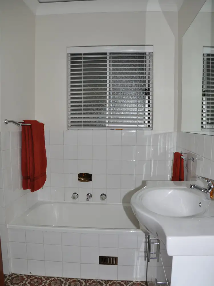 Sixth view of Homely unit listing, Unit 1/8 Adey Street, Victor Harbor SA 5211