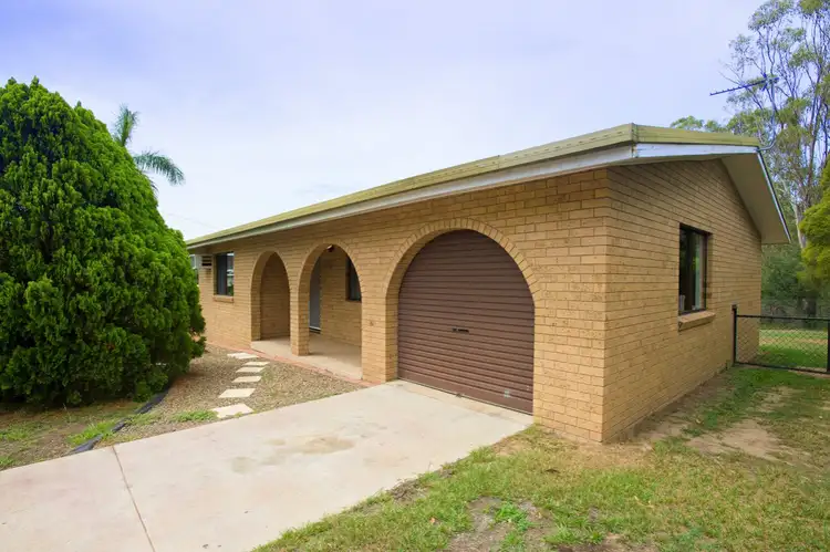 8 Pluto Street, Telina QLD 4680