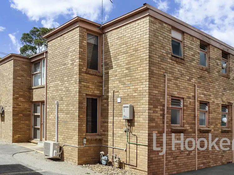 Apartment 12/78-80 Wellington Road