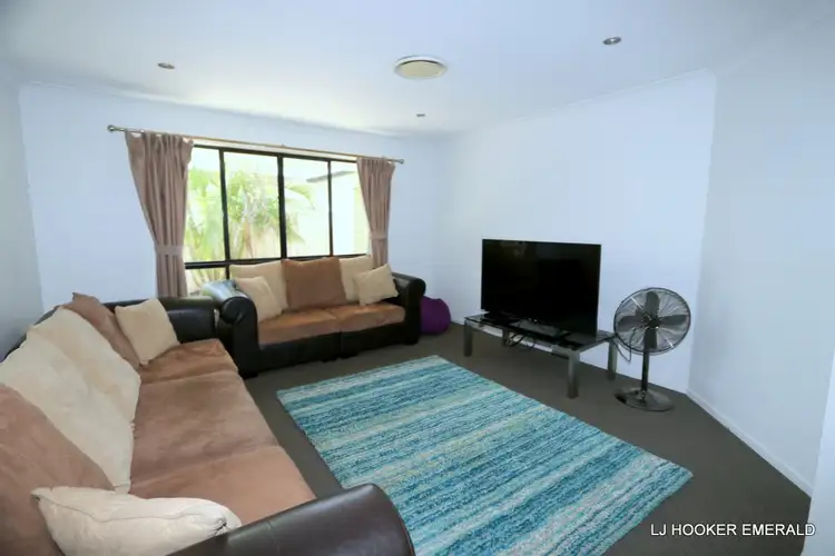 Seventh view of Homely house listing, 1 Siobhan Court, Emerald QLD 4720