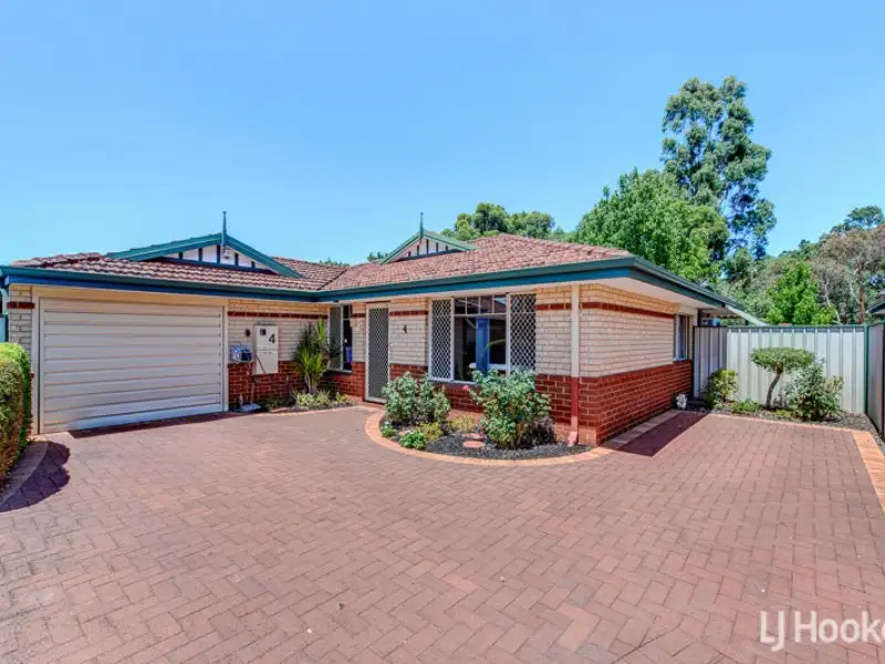 Main view of Homely villa listing, 4/6 Heron Place, Maddington WA 6109