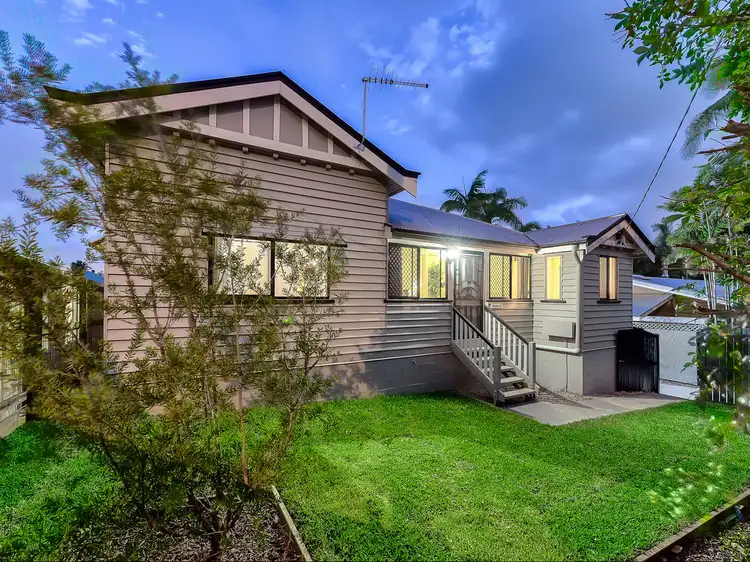 29 Spence Road, Wavell Heights QLD 4012