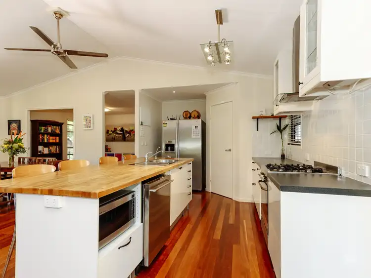 Fourth view of Homely house listing, 6 Sunrise Place, New Auckland QLD 4680