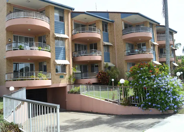 2/36 Queen Street