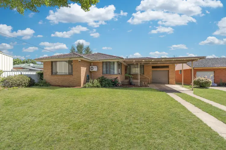 1 Folster Place, Orange NSW 2800