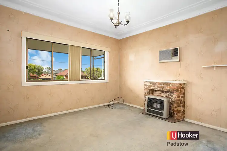 Second view of Homely house listing, 6 Stiles Avenue, Padstow NSW 2211