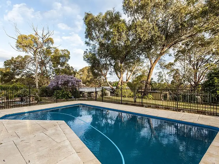 93 Cotherstone Road, Kalamunda WA 6076